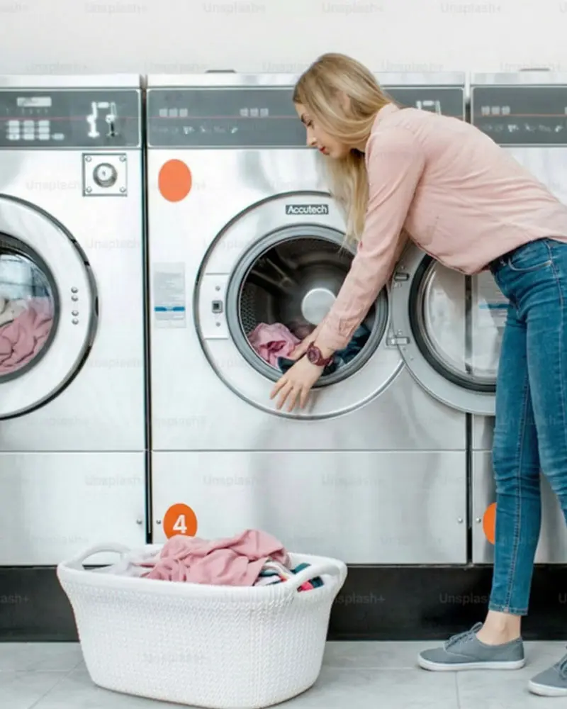 Professional self-service laundry machines Accutech